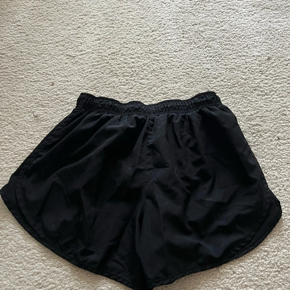 Women’s Nike Dri Fit Shorts - Picture 3 of 3